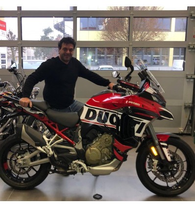 MULTISTRADA V4 TRIBUTE